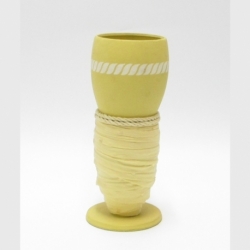 Vaso in ceramica giallo...