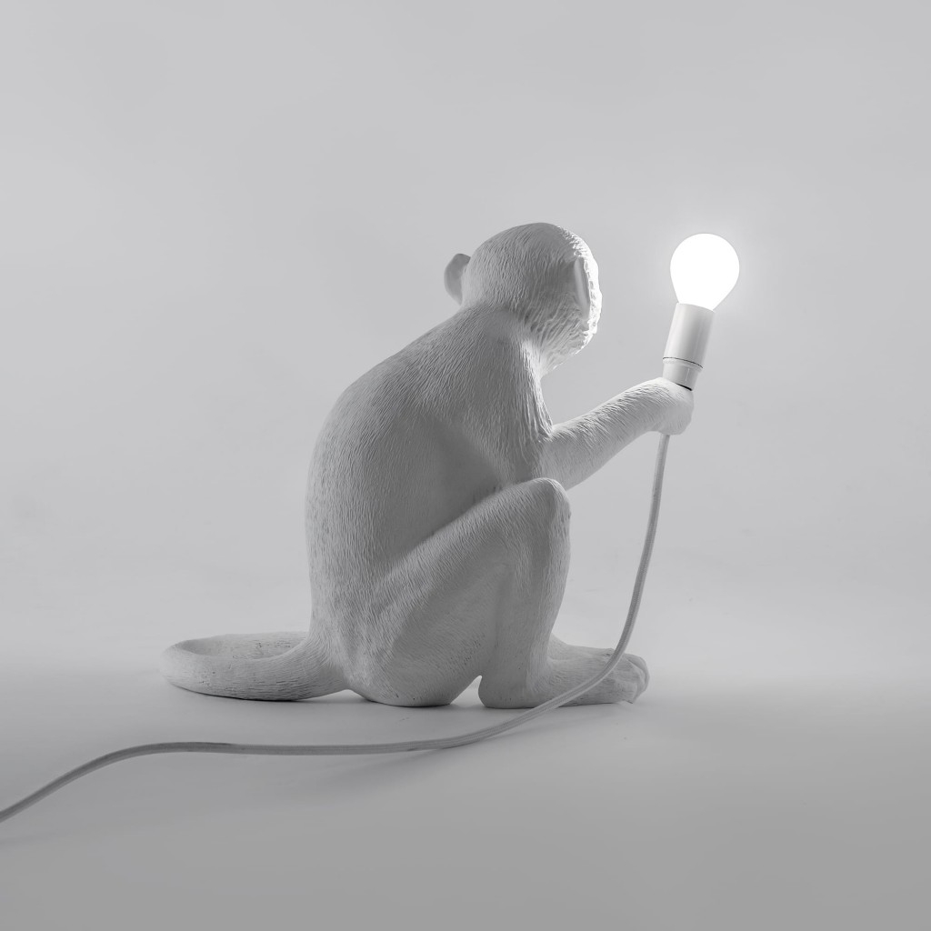 Lampada seduta bianca monkey lamp seletti