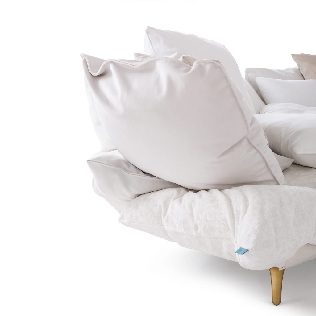 Divano bianco comfy seletti