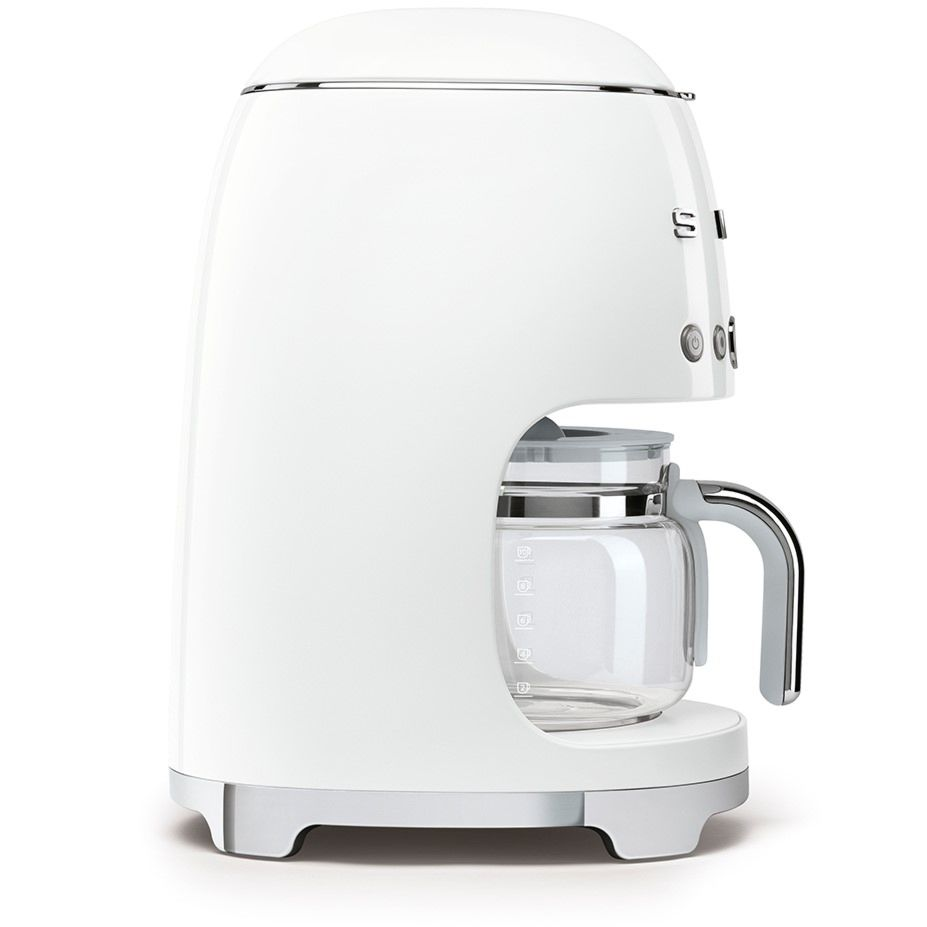 Macchina per caffè americano bianca con filtro smeg
