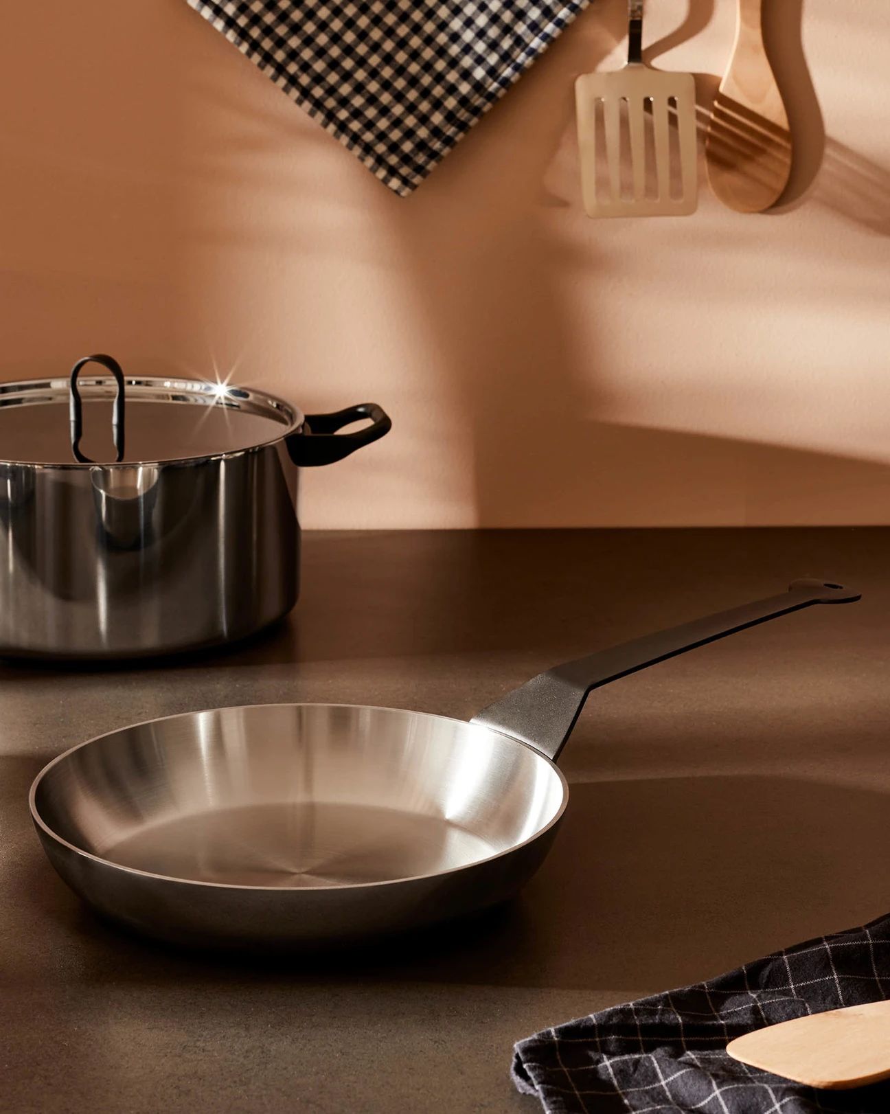 Padella la cintura di orione 28cm Alessi