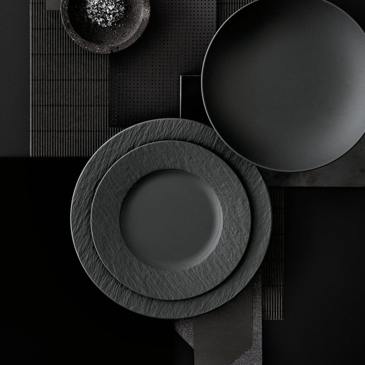 Set 18 pezzi Piatti Manufacture Rock nero Villeroy & Boch