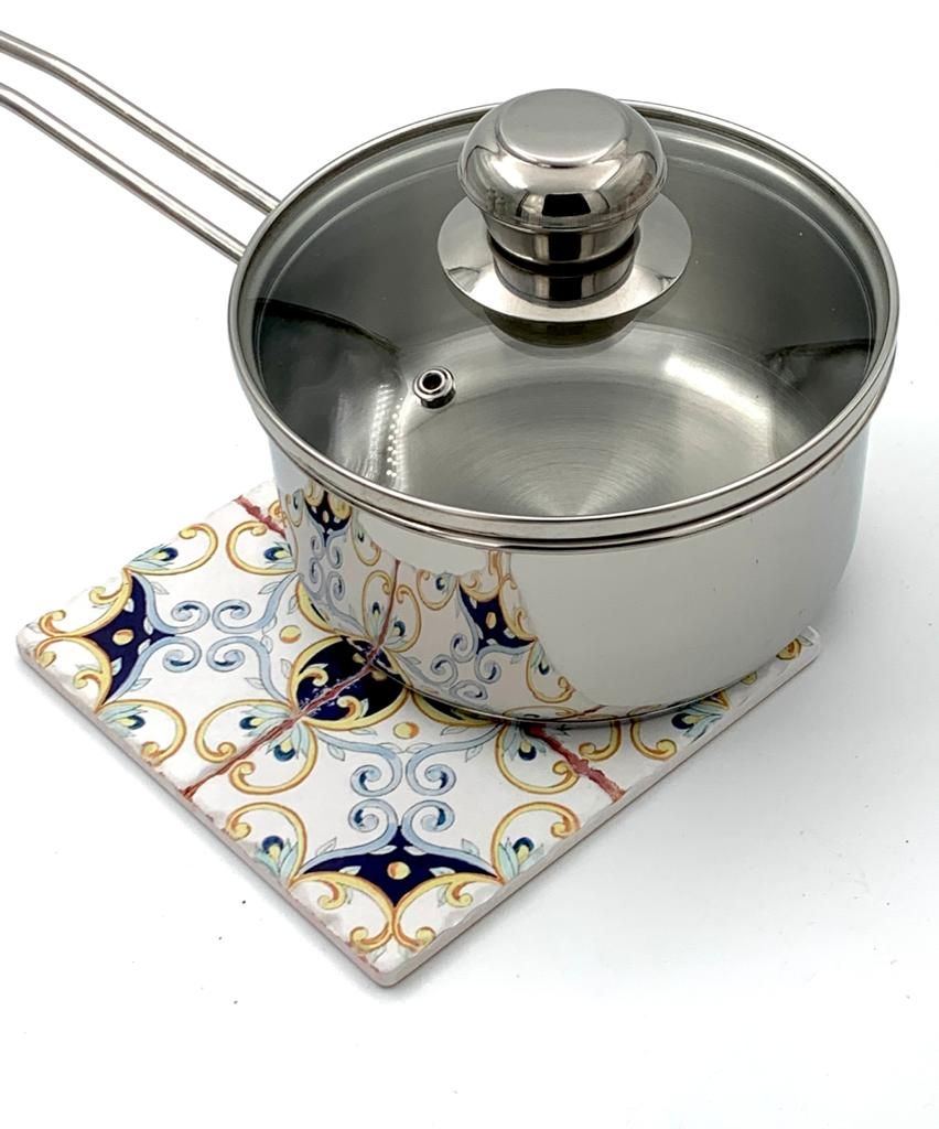Piastrelle con decori assortiti in ceramica e sughero Medicea Brandani