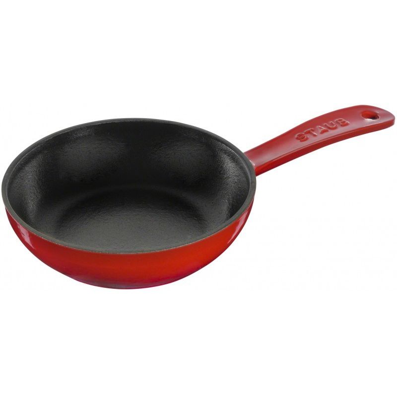 Batteria cocotte in ghisa rossa Staub