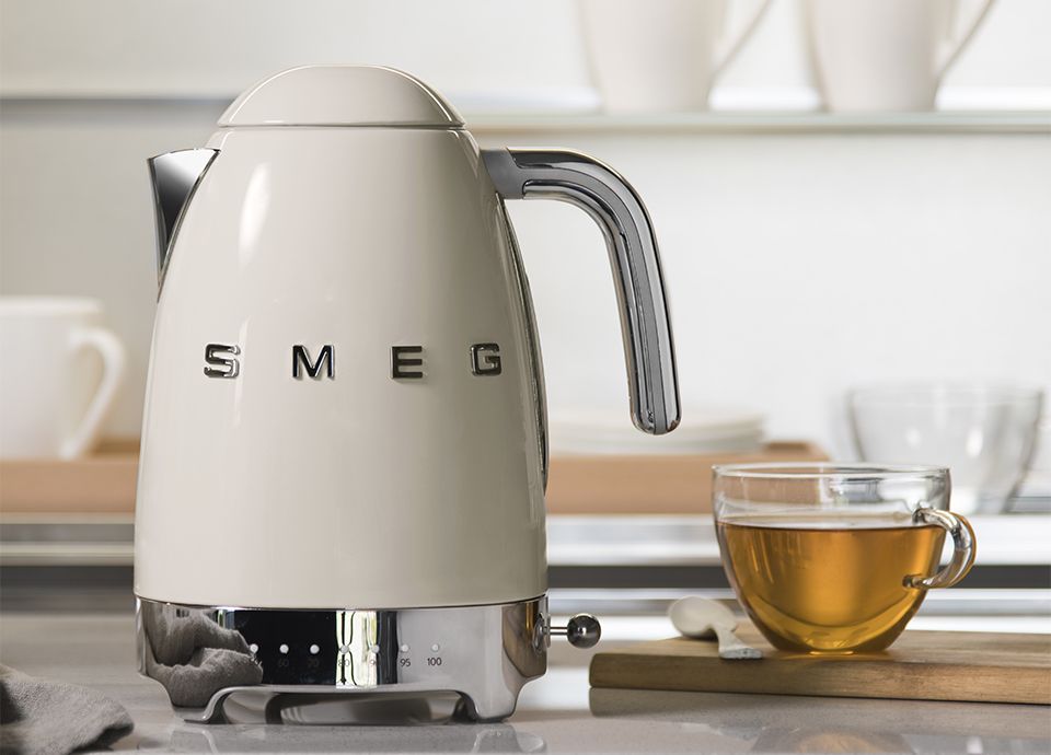 Bollitore elettrico crema smeg anni 50