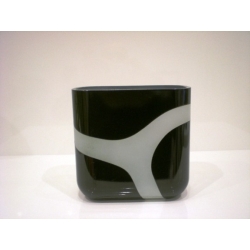 Vaso in vetro bianco e nero...