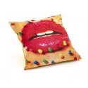 Cuscino Mouthwithpins