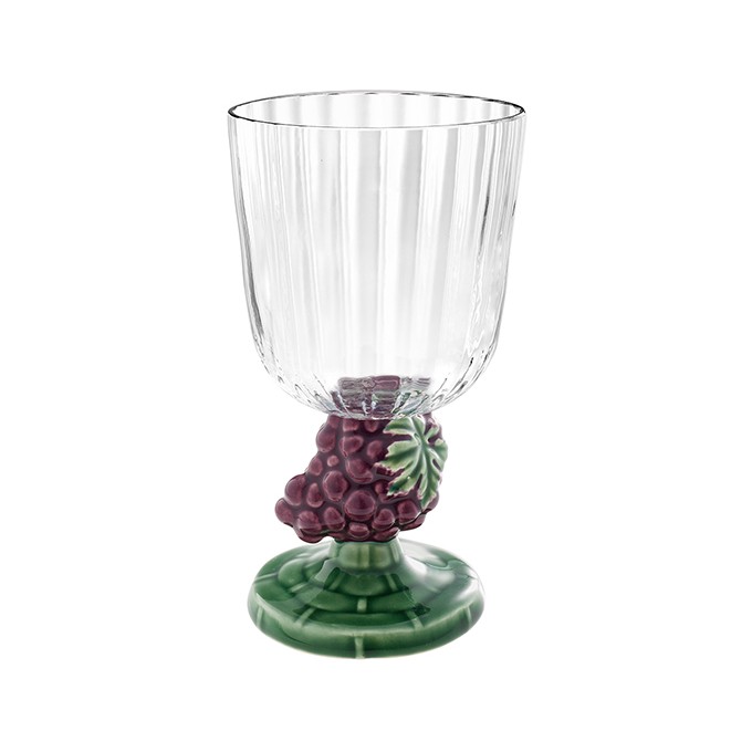 Carmen Grapes Calice Uve