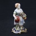 Statua fioraia con cappello 16,5cm